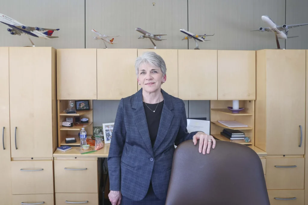 Wendy Reiter Sea Tac Airport Director in Office