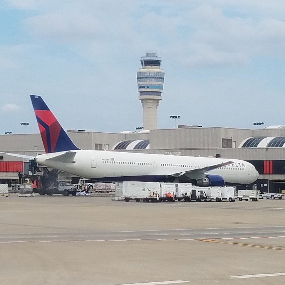 Delta jet
